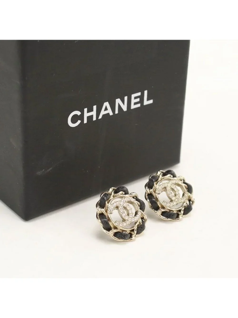 Chanel CC Logo Earrings Metal